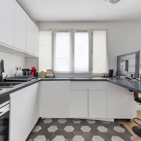 Appartement Moderne A Choisy-Le-Roi - Rer C & Tram - Paris Direct *